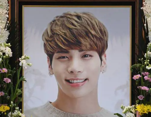 Kim Jong-hyun, il cantante suicida della band sudcoreana SHINee 