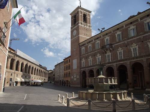 Ora è emergenza furti a Fabriano, la "Città della carta"