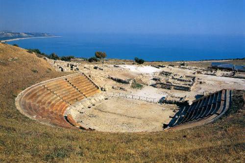 Sicilia, sommersa la spiaggia di Eraclea Minoa