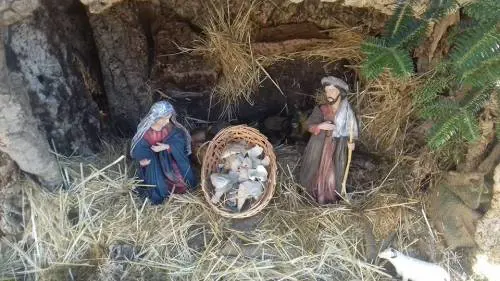 Naso, la statua di Gesù distrutta dai vandali