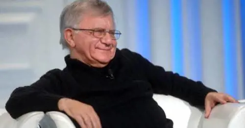 Don Mazzi: "Ho un rapporto difficile con Dio. Ce l'ho con lui perché ha creato l'Inferno"