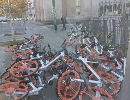 Bici abbandonate. Sardone: "Servono le rastrelliere"