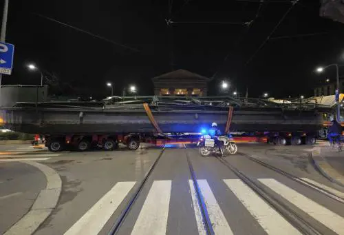 Quando i barconi sul Naviglio erano cimeli della sua storia