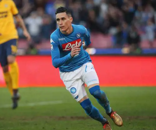 Serie A, il Napoli batte 2-0 il Verona. La Lazio ne fa 5 alla Spal, il Benevento vince ancora