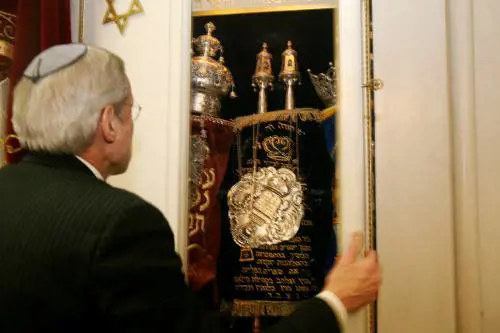 Raccolta fondi e appello per salvare  la Beth Shlomo