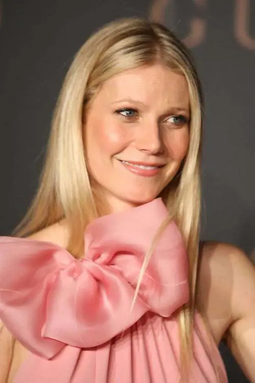 Gwyneth Paltrow fa (di nuovo) discutere: "Fatevi un clistere di caffè"