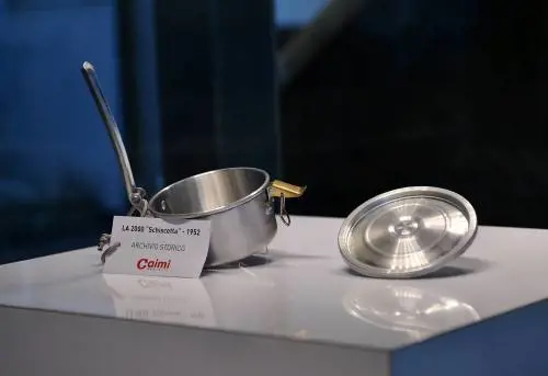 La pausa pranzo negli uffici? C'era una volta la "schiscetta"