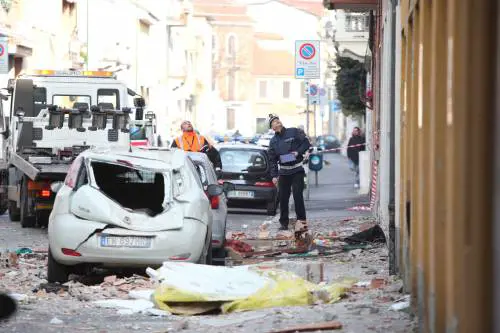 Scoppio in una palazzina a Sesto San Giovanni