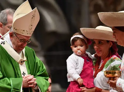 Bergoglio adesso riscopre il valore della "patria"