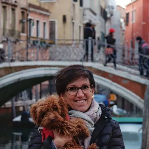 Teneva il figlio "in vita" su Facebook, chiuso l'account