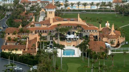Florida, resort di Trump "rimandato" per alcuni problemi