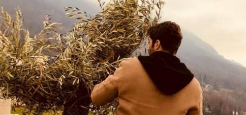 Iannone e Belen: "Pronta la nuova casa in Svizzera"