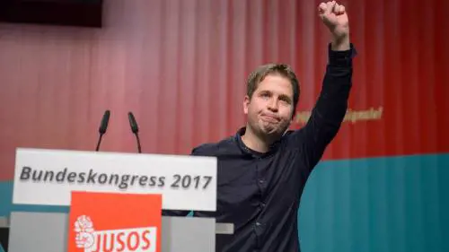 Kevin, il giovane socialista tiene in scacco la Germania