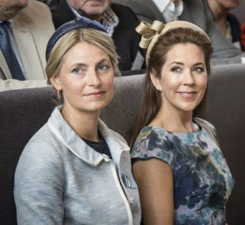 Avvocati in carriera e curriculum perfetto Le dame di compagnia sono angeli custodi