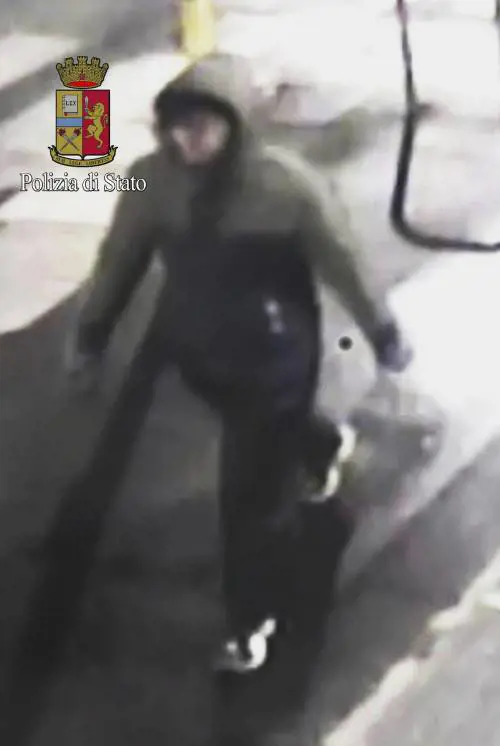 Milano, donna uccisa al Parco Litta, individuato presunto omicida