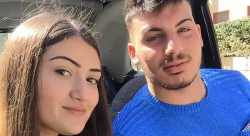 I due fidanzati di C'è posta per te: "Milioni dai Trussardi? Non è vero"