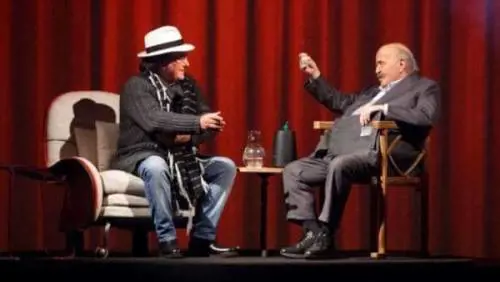 "La Lecciso è la tua donna?". E Al Bano indugia sulla risposta