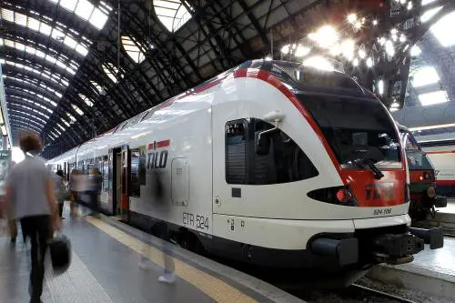 In treno da Varese in Svizzera. L'Arcisate Stabio prende il via