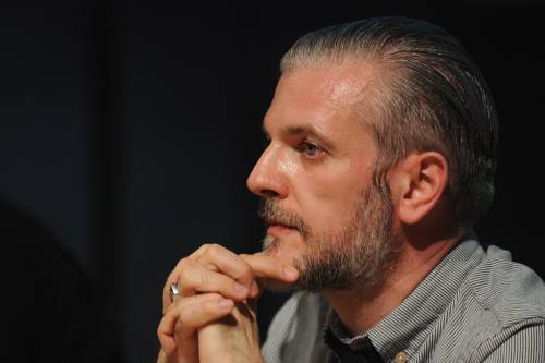 "Editoria, librai, autori. Loro sì che oggi sono tutti giù per terra"