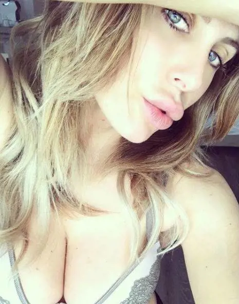 Paola Caruso seducente su Instagram