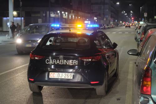 Ostia, maniaco si masturba davanti al seggio: arrestato dai carabinieri
