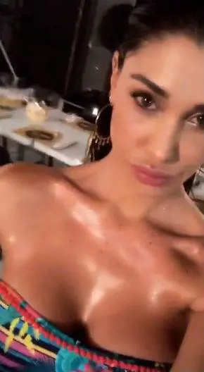 Belen Rodriguez magrissima in costume