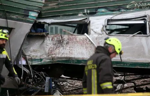 Italia, il Paese dei pendolari: 5 milioni ogni giorno sui treni
