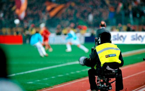 Calcio, diritti tv: fuori Sky e Mediaset. Si apre busta di Mediapro
