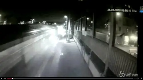 Spunta un nuovo video del treno deragliato a Pioltello