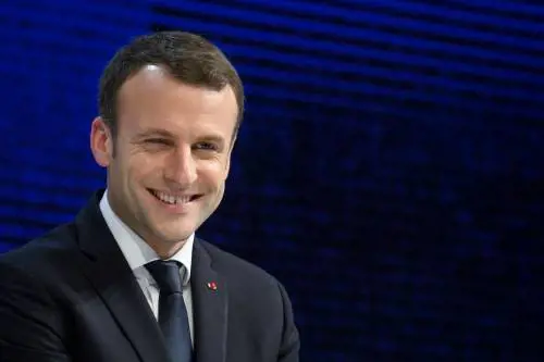 "Da Salvini politiche vomitevoli". Ma anche Macron nega lo sbarco ai migranti dell'Aquarius