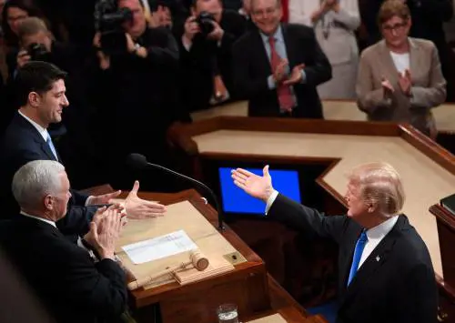 "Stiamo costruendo un Paese più sicuro, forte e orgoglioso"