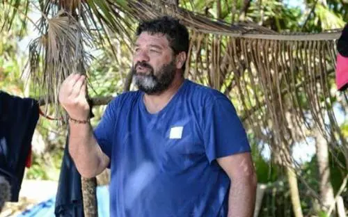 Isola dei Famosi, il dolore di Franco: "Mia madre non ha neanche il latte da bere"