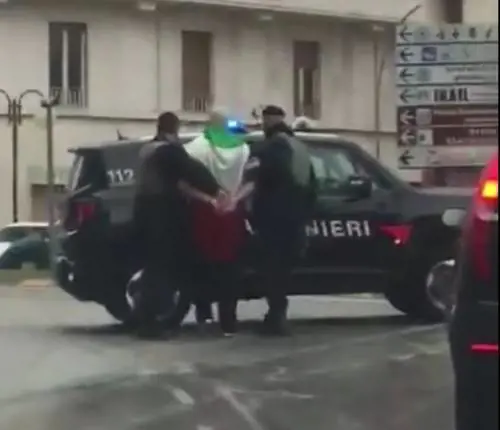 Macerata, a Perugia il cartello choc: "Questo è solo l'inizio"