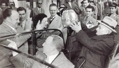 La missione (gratis) dei dipendenti Melegatti Ogni giorno in ditta per salvare il lievito madre