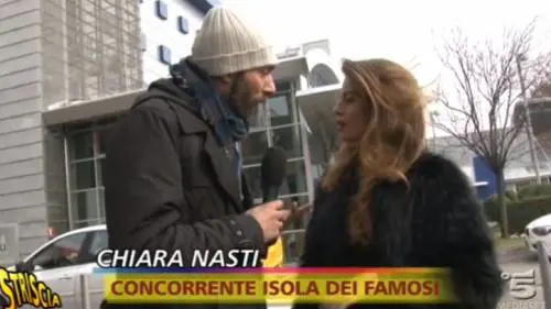 Striscia mette nel mirino l'Isola "Le nomination? Sono pilotate..."