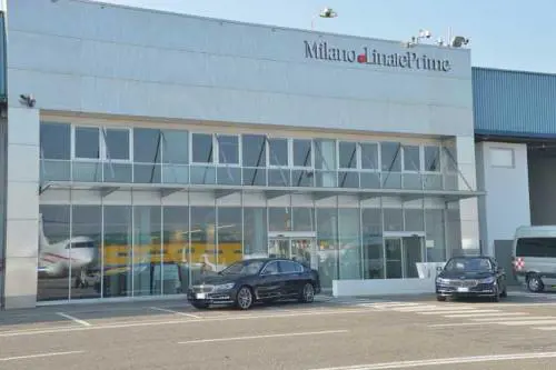 Voli business, Bmw serie 7 per i viaggiatori di Milano Linate Prime
