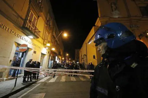 Gioielliere uccide rapinatore: è indagato per omicidio volontario
