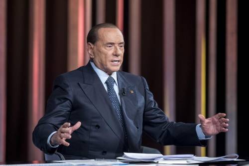 Rai, Berlusconi gela il governo: "Nomine? Pessimo segnale"