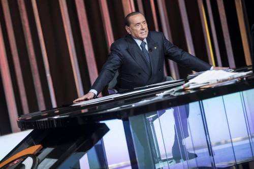 Berlusconi: "La vittoria dei 5 Stelle sarebbe un incubo: fuga dei capitali e tassa patrimoniale"