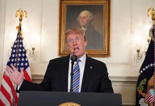 Trump attacca l'Fbi: "Ha ignorato i segnali sul killer del liceo"