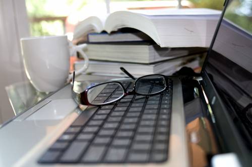 Signori (& signore) della critica in Rete