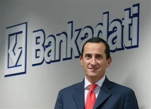 Parte l'aumento del Creval da 700 milioni. La banca avverte: "Massimo grado di rischio"