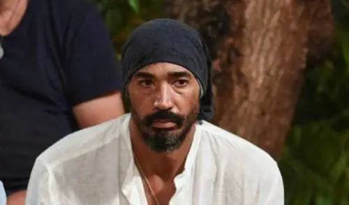 Isola dei Famosi, Amaurys Pérez vuole tornare dalla sua famiglia