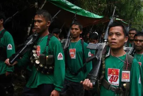 Filippine, Duterte: "500 dollari a chiunque uccida un ribelle comunista"