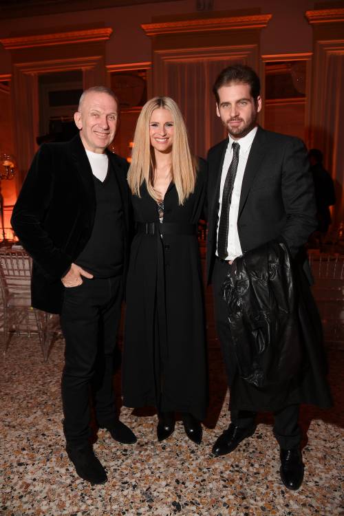 Gaultier con la Hunziker e Trussardi