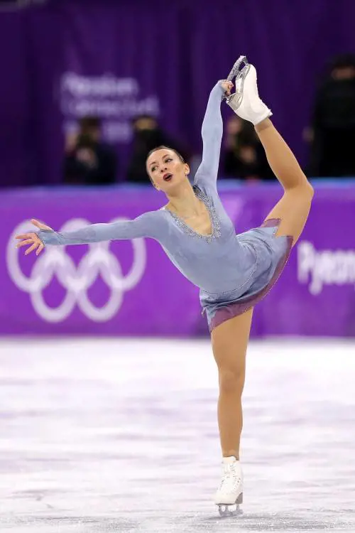Atleta tedesca pattina sulle note di Schindler's List: "Sei insensibile"