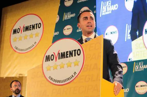 Finta di Di Maio: niente patrimoniale. E annuncia tre donne nell'esecutivo