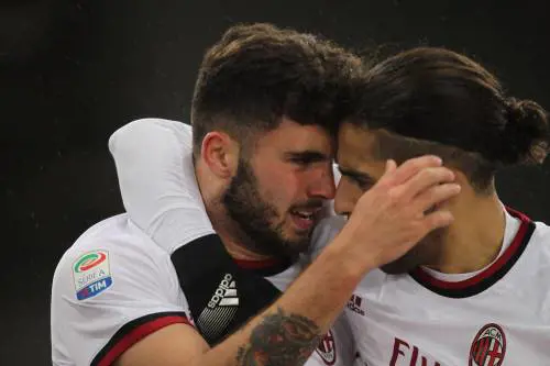 Il Milan non si ferma più: Roma al tappeto per 2-0 e Champions a meno 7