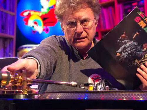 "Sono un artigiano del vinile in un mondo di robot pop"