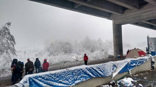 Neve a Ventimiglia, evacuata tendopoli abusiva